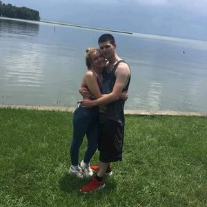 Meet your Posher, Sam